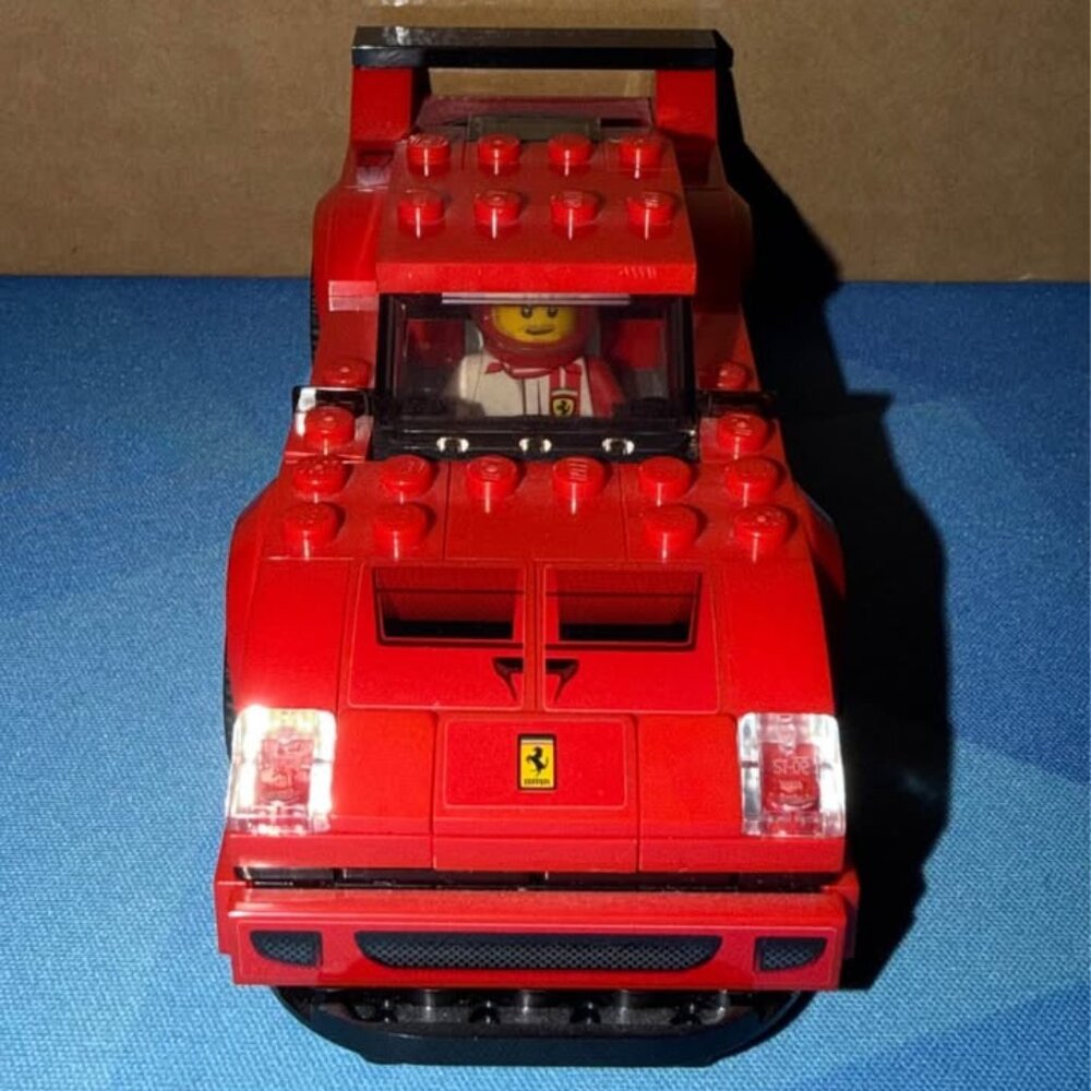 LEGO Speed Champions Ferrari F40 Competizione Car & Minifigure (#75890) Built